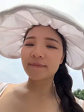 xiaochengzi505 (F milf) - 上身真空到下播