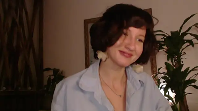 wanderwhitch - Wanderwhitch's free webcam - UK Sex Cams