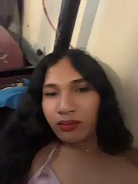 slutty_aki webcam