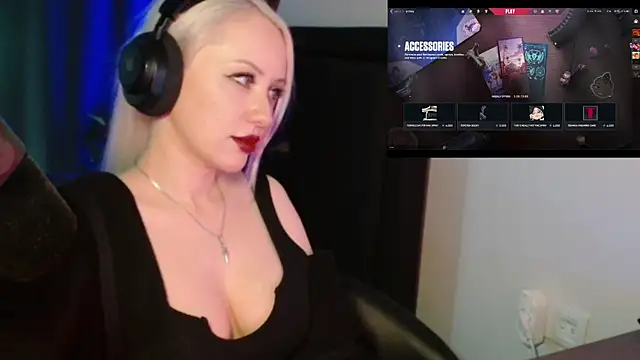 roxxyrowe live cam on StripChat