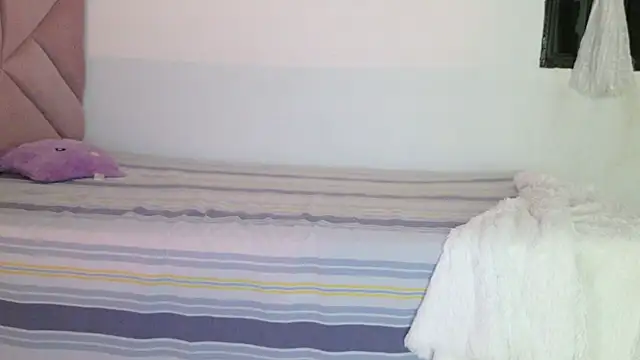 eva_sin18 (F young) - double penetration