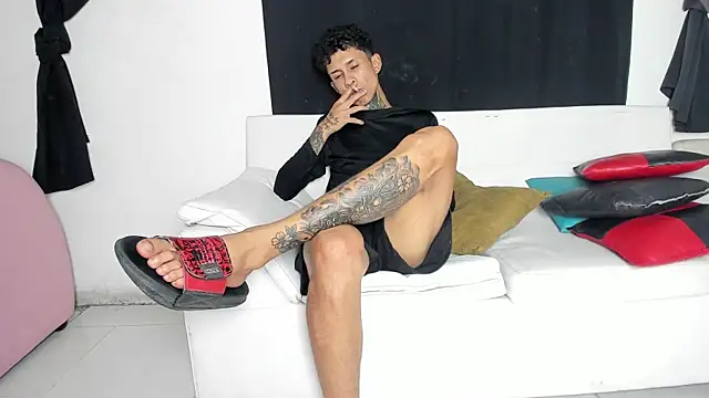 self_love46 webcam