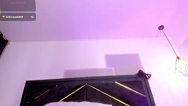 april_jones05 webcam