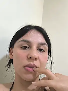 Daniela-rosee webcam