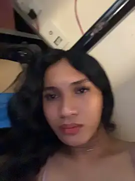 slutty_aki's room