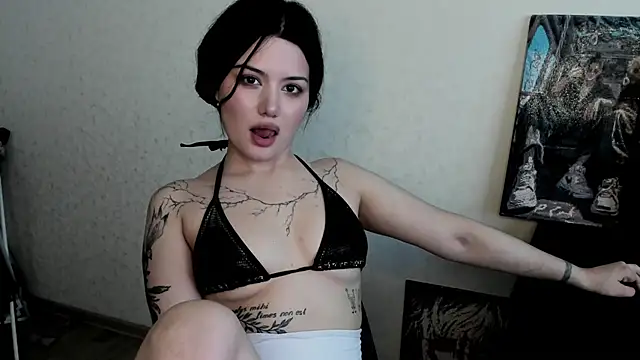 Dark_Moni webcam
