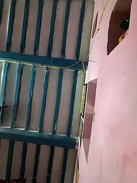 cute_riya_11's live room