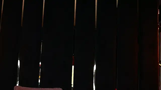 RavennaDArcy Live Webcam on Stripchat