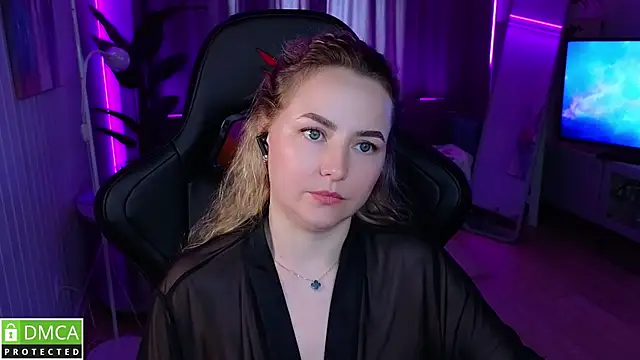 Mira_Mermayd webcam