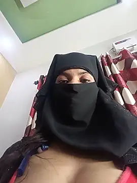 Watch Aafreen_36 live on EroticFlix - High definition streams