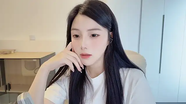 holo_love webcam