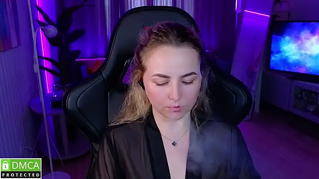 Mira_Mermayd webcam