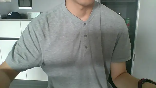 nole_china7 (Ask my age) - talk / fun / cum