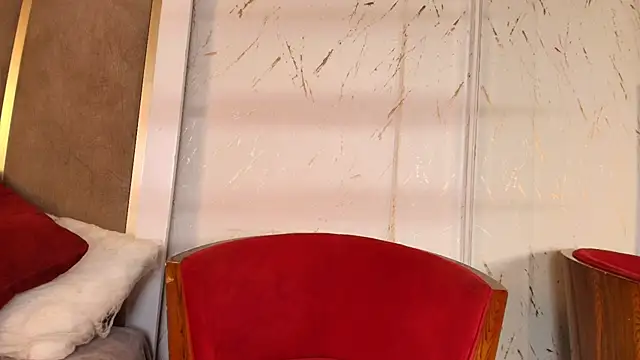 ArielleWilde webcam