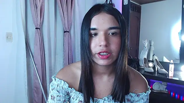 Candyy_doll__ webcam