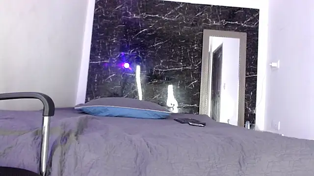 Adrian_Wolf webcam