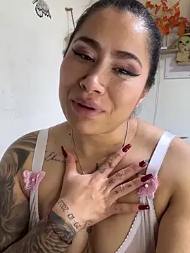 Watch Sweet__Nurse1 live on EroticFlix - High definition streams