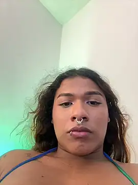 cam11_07's room