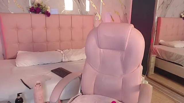 Red_kytty6 webcam