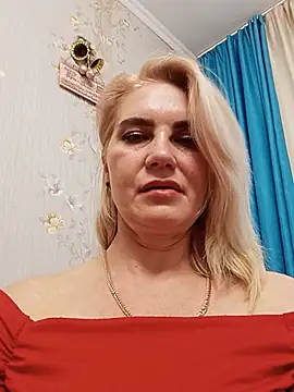jennyomay