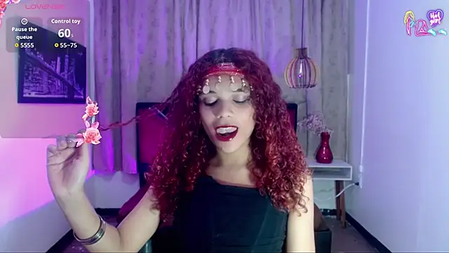 luisa__torres webcam