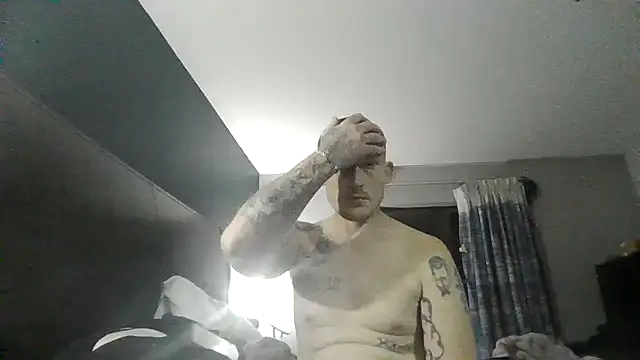 lovemcurvy69 - Lovemcurvy69's free webcam - UK Sex Cams