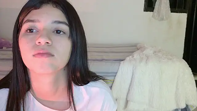 eva_sin18 (F young) - double penetration