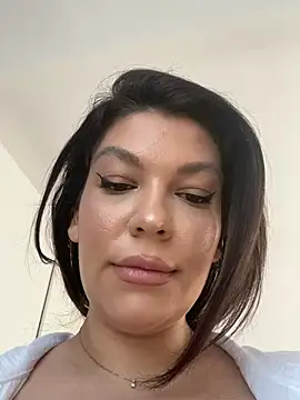 clarapasssion - ClaraPasssion's free webcam - UK Sex Cams