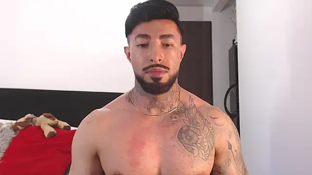 andrea_de_lucaa - Andrea_de_lucaa's free webcam - UK Sex Cams