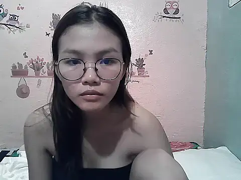Watch ClassyCrushpinay live on EroticFlix - High definition streams