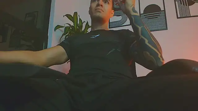 ALPHA_DOMINUS_ webcam