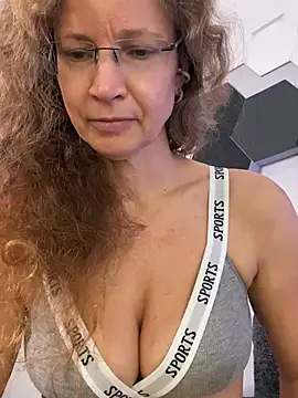 annikarose (F milf) - Full Naked Orgasmus