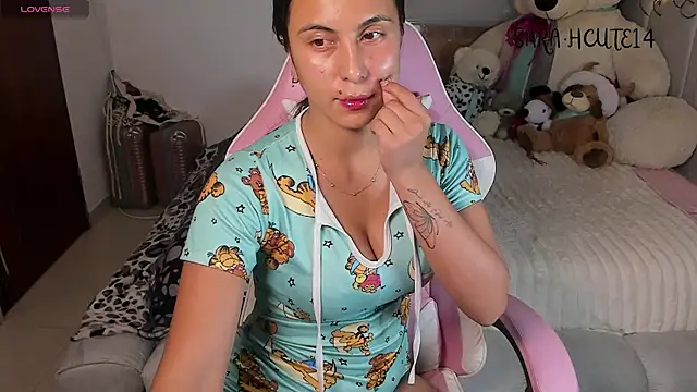 SarahCute14 webcam