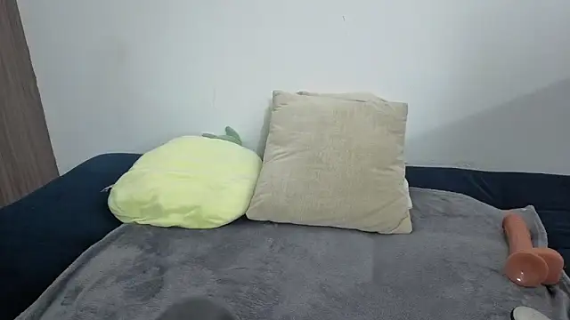 brandy_h9 live cam on StripChat
