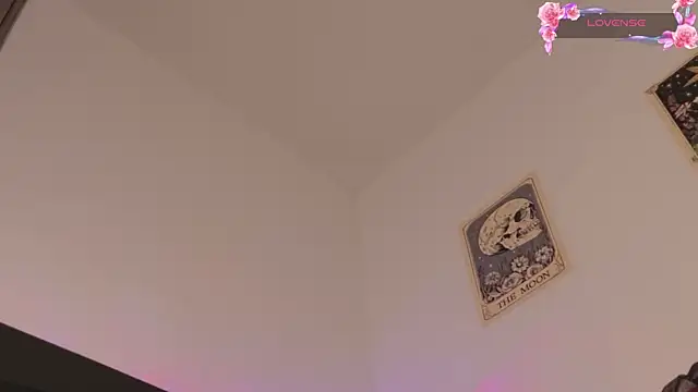 La_Diabla_111_ live cam on StripChat