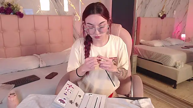 red_kytty6 (F young) - For the kytty trip (ɔ◔‿◔)ɔ ♥