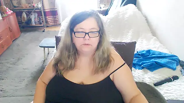 sex2 (F mature) - naked, squirt