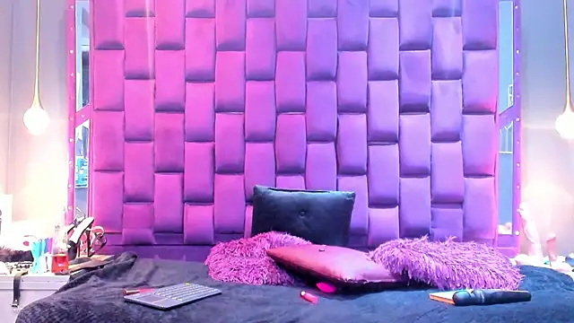 SiennaSuarez