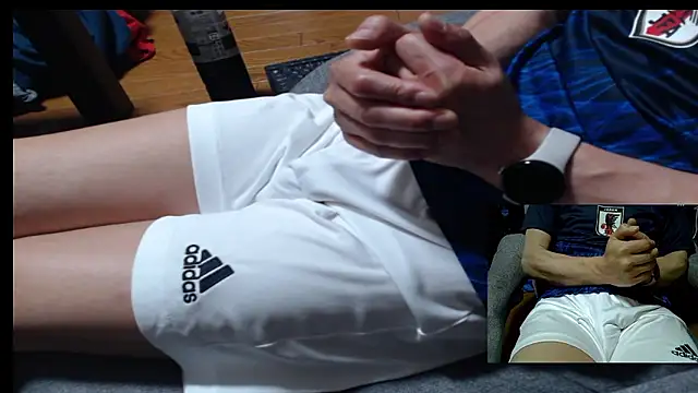 Yasu2000 live sex cam