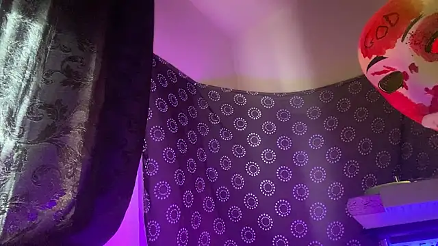 Guyst049