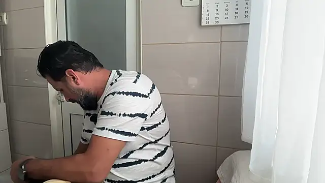 TARKAN1