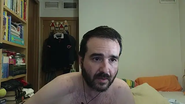 curiosillo83 webcam