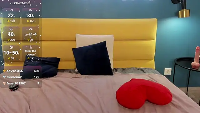 Diana_Garrett webcam
