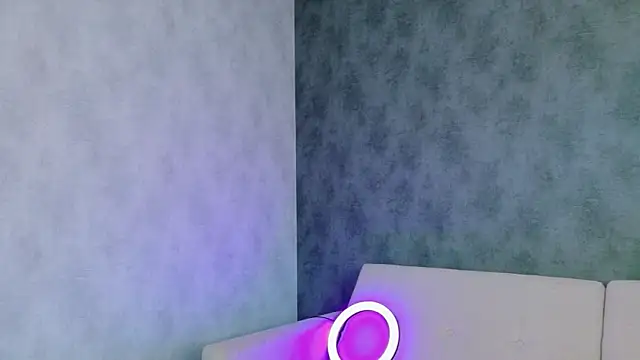 Watch OnlyForYou_ live on EroticFlix - High definition streams