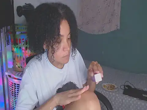 shayna_cute webcam