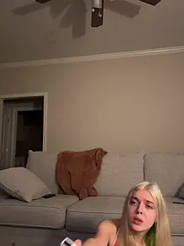 Rainsworld420 webcam
