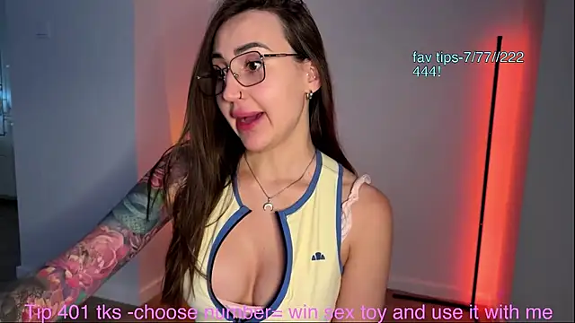 Watch Lilith_Lure live on EroticFlix - High definition streams