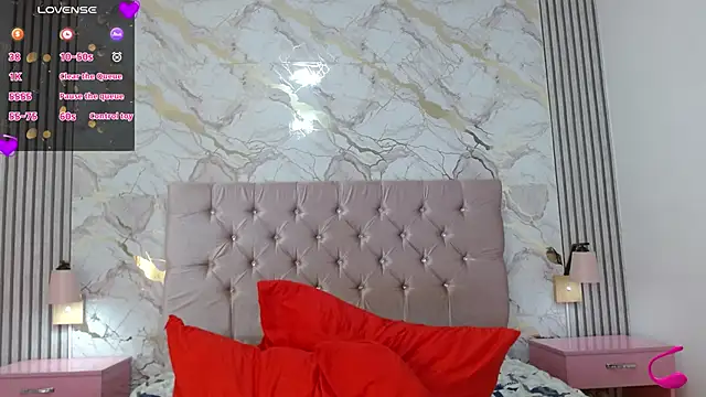 Mia_Hiills webcam