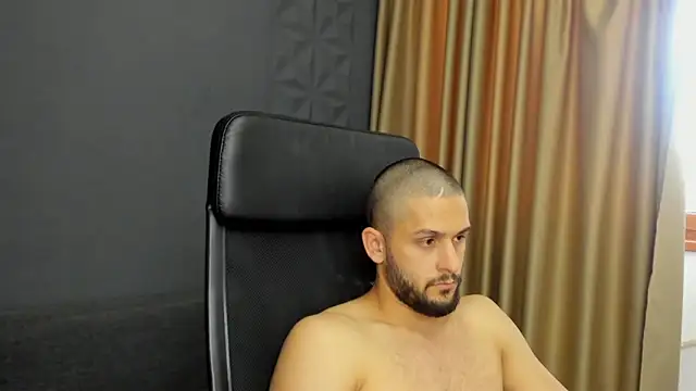 TroyWadee webcam