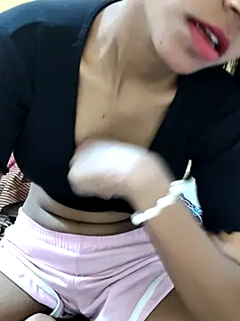 Watch Hotty_Ishu live on EroticFlix - High definition streams